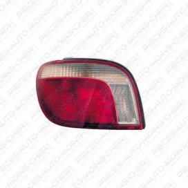 FEU ARRIERE GAUCHE ROUGE/FUMEE YARIS 07/99 - 04/03