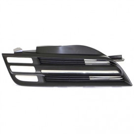 GRILLE DE CALANDRE AVANT DROIT NOIRE MICRA K12 10/02 - 06/05