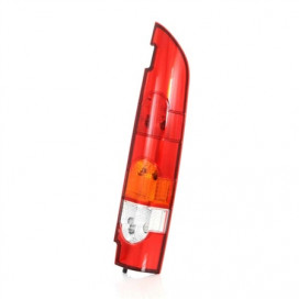 FEU ARRIERE DROIT ROUGE / BLANC (2 PORTES) KUBISTAR DEPUIS LE 10/03