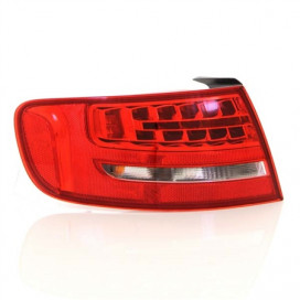 FEU ARRIERE GAUCHE (MODELE LED) SUR AILE A4 SPORTBACK 01/08 - 10/11