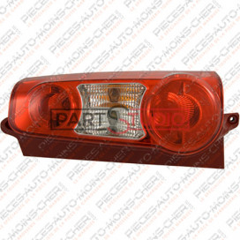 FEU ARRIERE DROIT ROUGE/BLANC (PORTE BATTANTE) BERLINGO 09/07 - 03/12