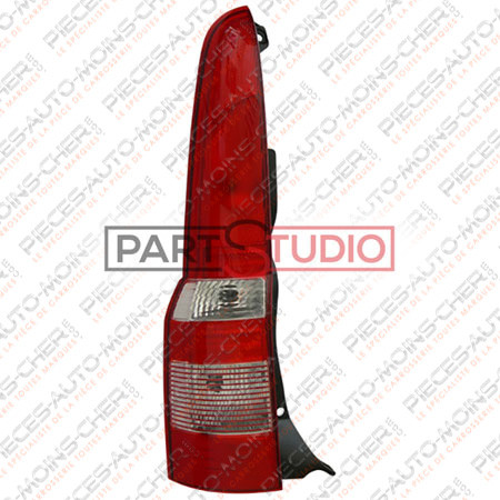 FEU ARRIERE GAUCHE ROUGE/FUME SOCLE NOIR SAUF 4X4 PANDA 09/03-02/12