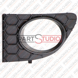 GRILLE AVANT GAUCHE + PUNTO DEPUIS LE 01/12