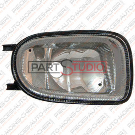 ANTIBROUILLARD AVANT DROIT MICRA K11 04/98 - 08/00