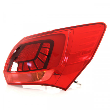FEU ARRIERE DROIT MODELE LED DE VENGA DEPUIS LE 01/15