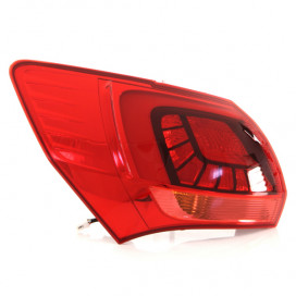 FEU ARRIERE GAUCHE MODELE LED DE VENGA DEPUIS LE 01/15