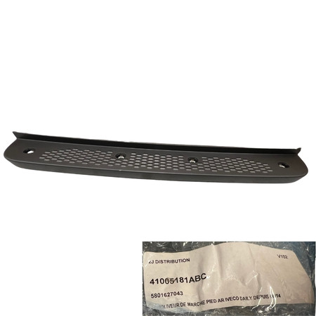 ENJOLIVEUR DE MARCHE PIED AR IVECO DAILY DEPUIS 06/14