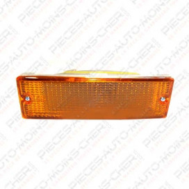 FEU AVANT DROIT ORANGE (DANS LE PARE-CHOCS) L200 01/94 - 08/96