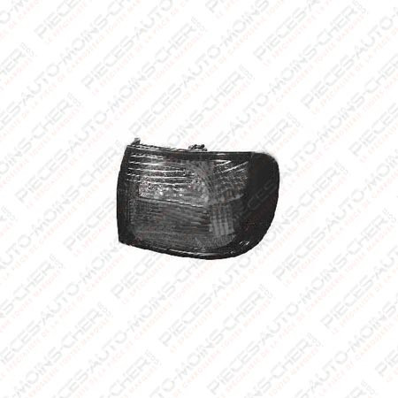 FEU ARRIERE DROIT P11 PRIMERA 10/96 - 08/99