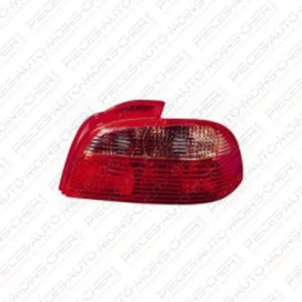 FEU ARRIERE DROIT ROUGE AVENSIS 4PORTE 08/00 - 04/03