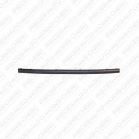 BANDEAU CENTRAL ARRIERE NOIR PARE-CHOCS ARRIERE MONDEO 07/03 - 02/07