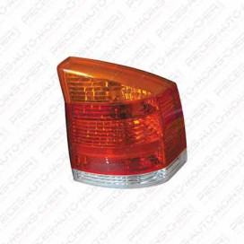 FEU ARRIERE DROIT ORANGE/ROUGE/BLANC VECTRA C DEPUIS LE 06/02