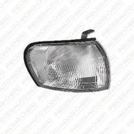 FEU AVANT DROIT BLANC SUBARU IMPREZA 09/96 - 10/0